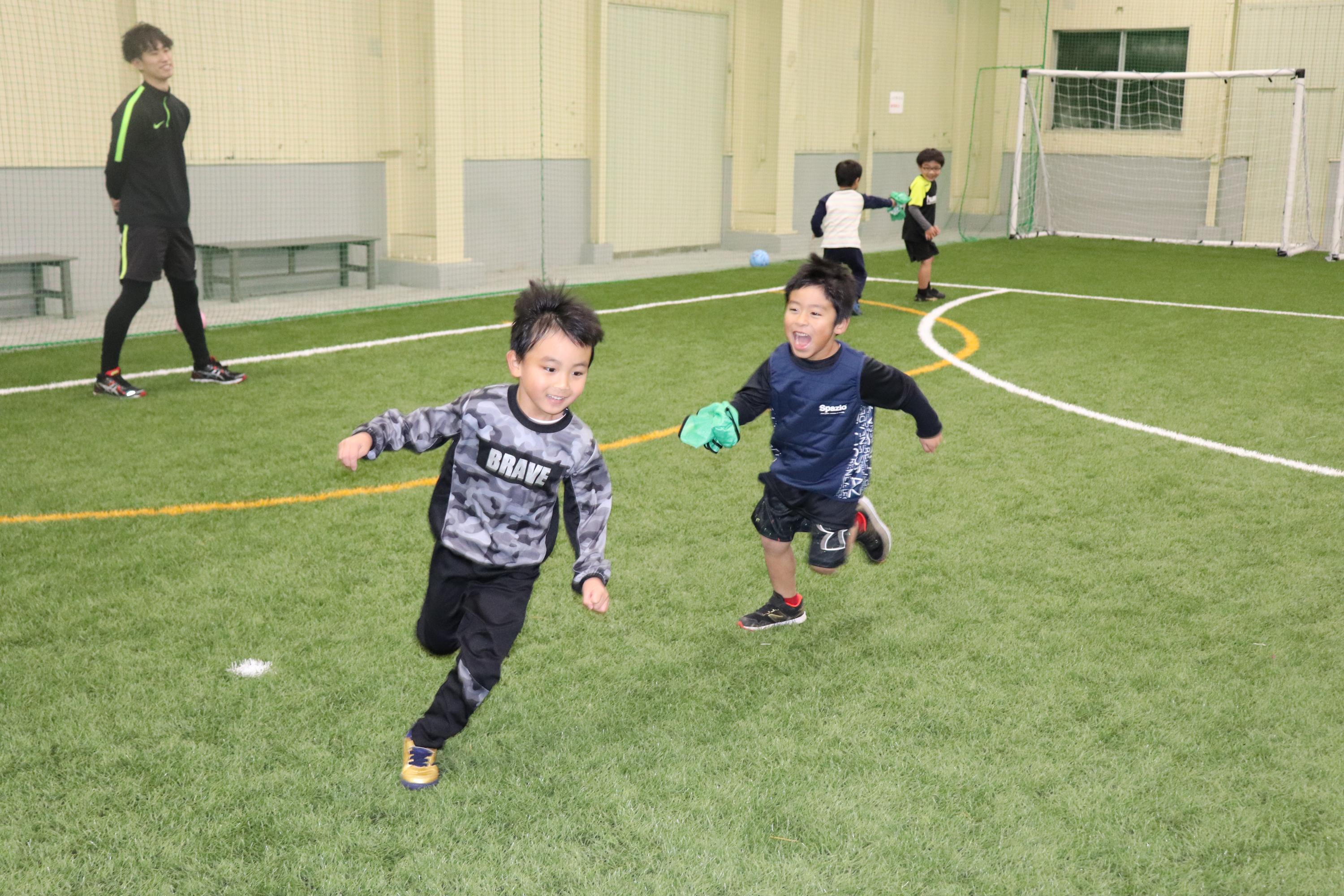 4回お試し無料 屋内型幼児サッカースクール生募集中 ブログ にいかわスポーツドーム 富山県魚津市の完全屋内型スポーツ施設